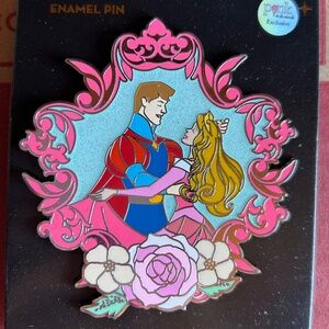 Pink a la Mode Sleeping Beauty Aurora Prince Phillip Couple Pin